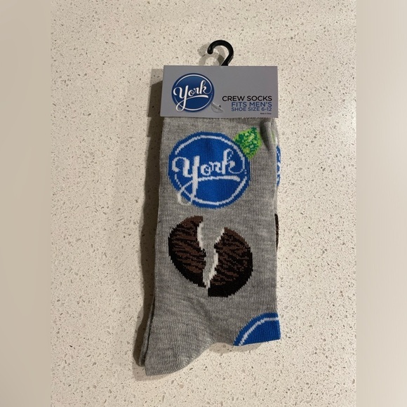York Other - York mint novelty Men's Crew Socks gray size 6-12